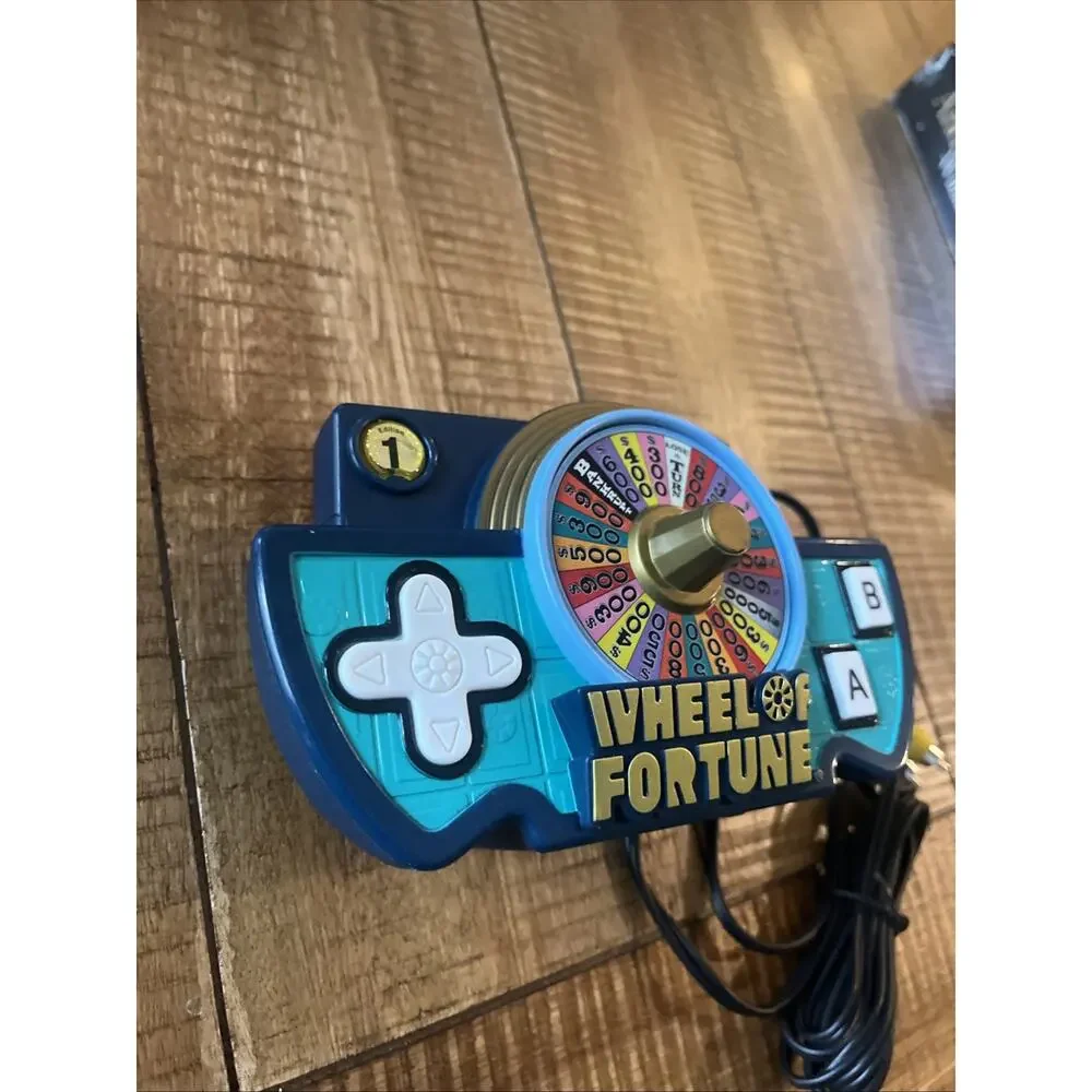 Wheel of Fortune TV Plug N Play TV Game Jakks Pacific Video TESTED & Works 2005